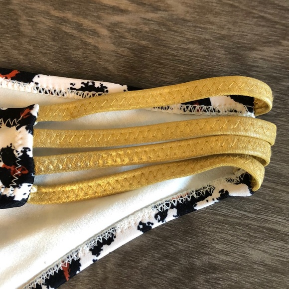 Forever 21 Leopard Gold Metallic Bikini Bottoms Size Large - Picture 4 of 6